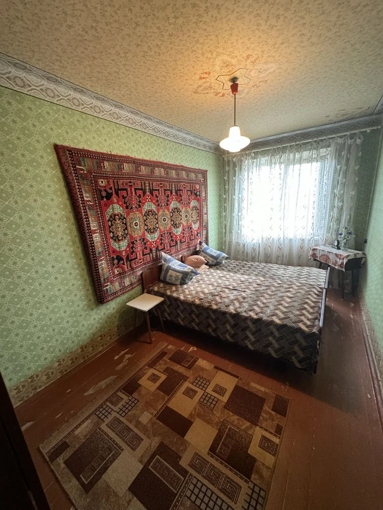 3 room apartment for sale in the city center.
