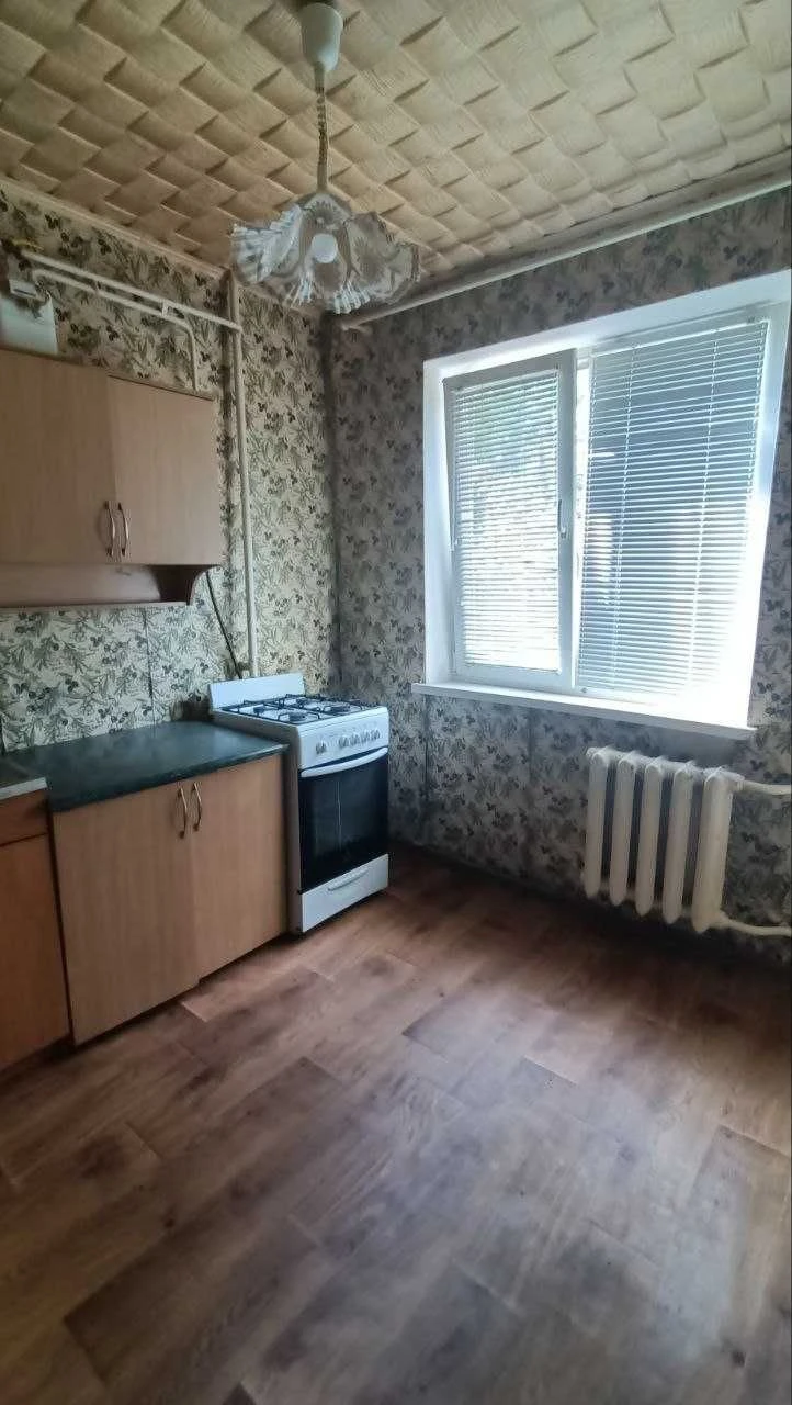 Продається 3-кімнатна квартира в Інгульці, Кривий Ріг