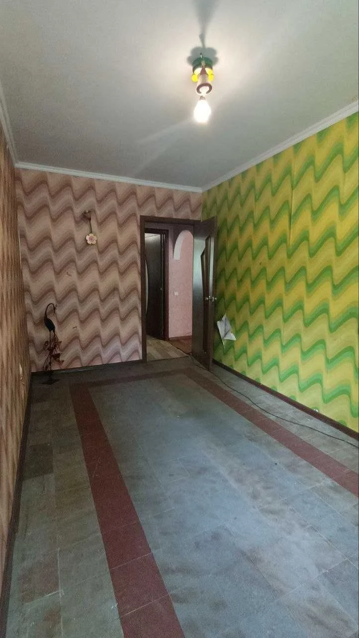 Продається 3-кімнатна квартира в Інгульці, Кривий Ріг