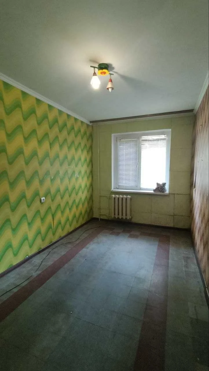 Продається 3-кімнатна квартира в Інгульці, Кривий Ріг