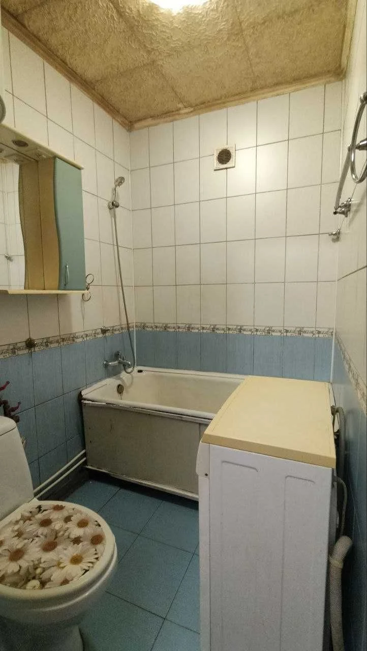 Продається 3-кімнатна квартира в Інгульці, Кривий Ріг