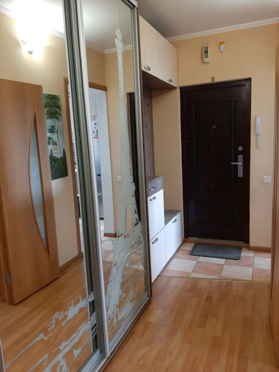 Квартира, 3 комнаты, 97 кв. Гагарина, центр