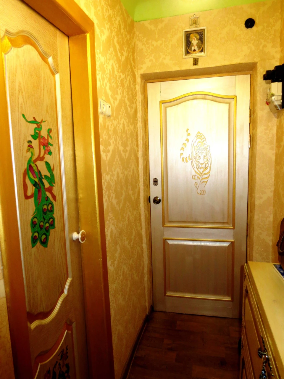 For Sale: 2-room apartment, 2nd floor, always lit, Eduard Fuchs Street.