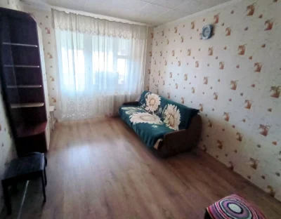 Продам 5 комнатную квартиру