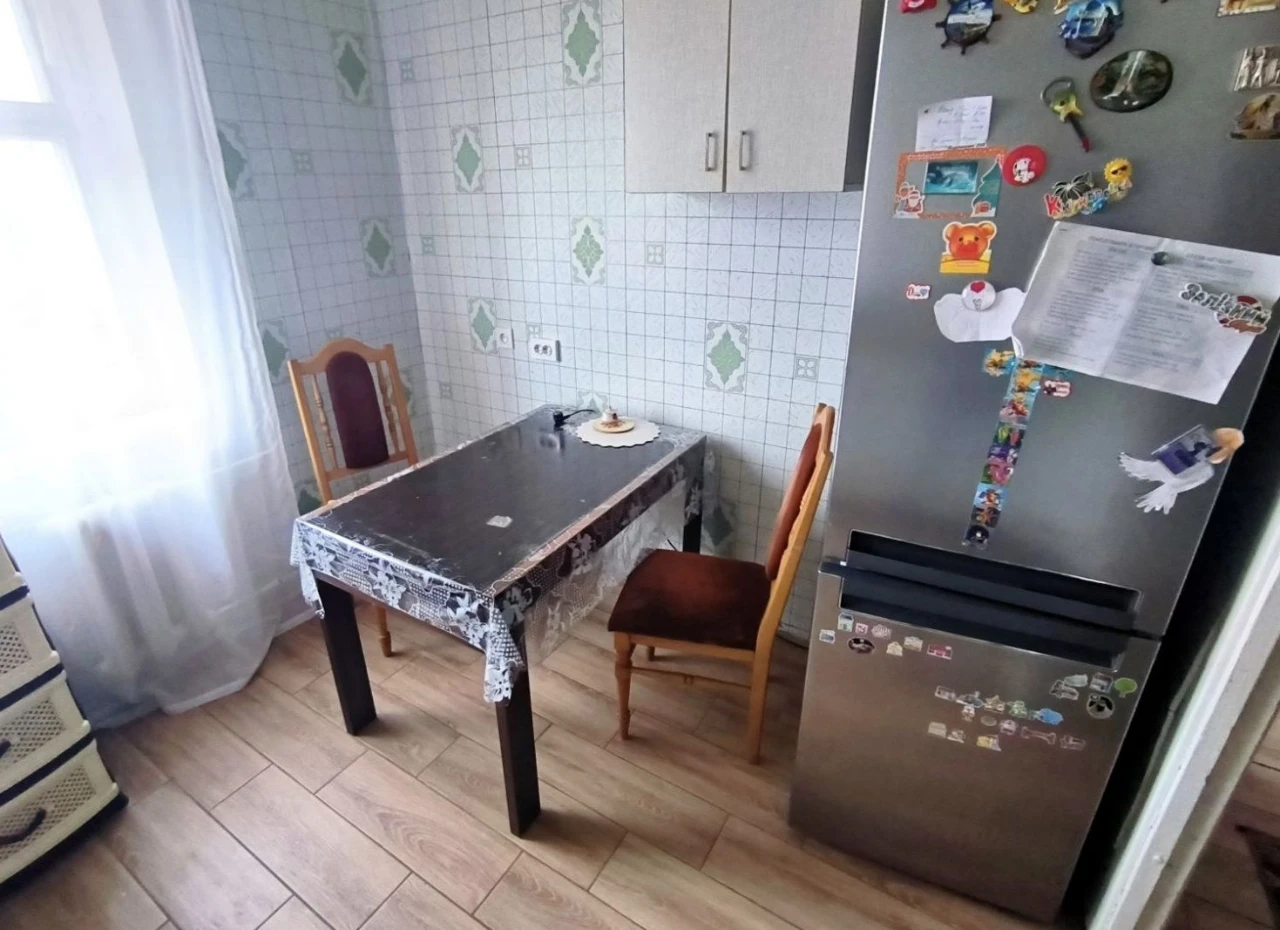 Продам 5 комнатную квартиру