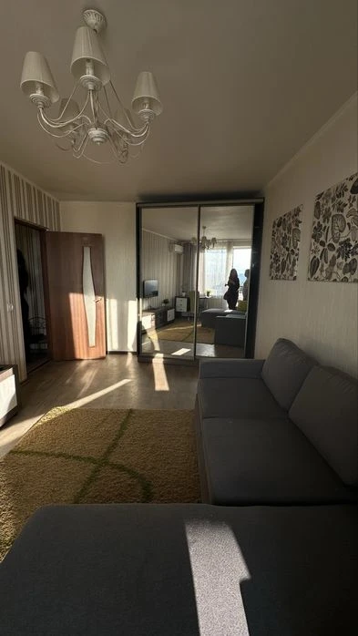 1-room apartment near the Akademika Pavlova metro station - come in and