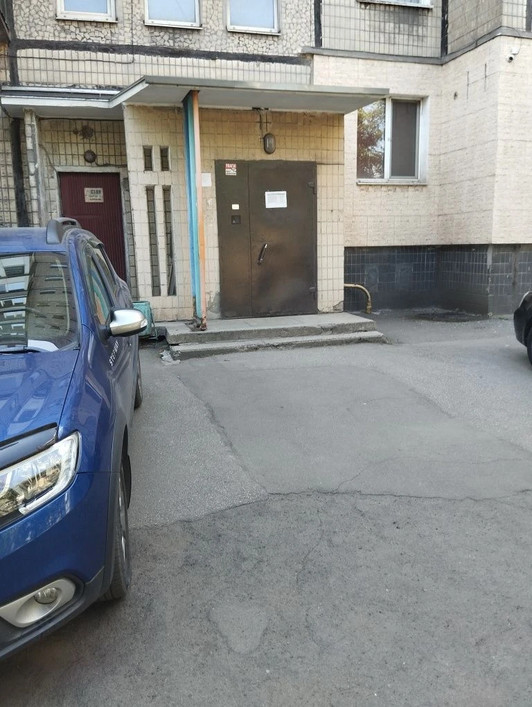 Продам 3х комнатную квартиру. Югок.