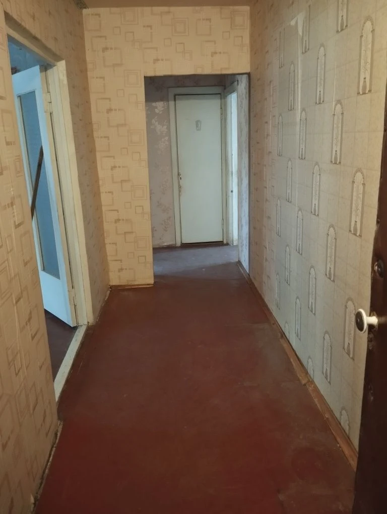 Продам 3х комнатную квартиру. Югок.