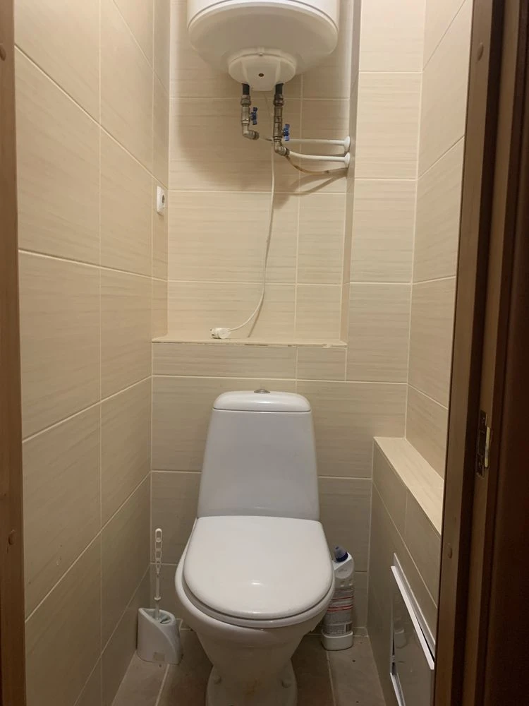 For Sale: 2-bedroom apartment in Kryvyi Rih (Karachuny district)
