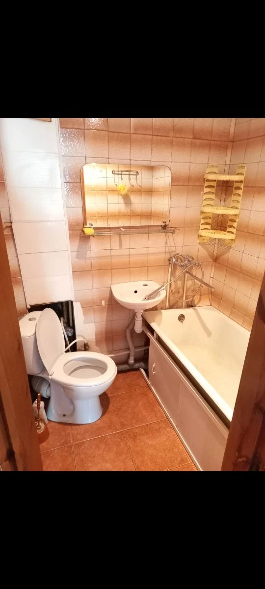 Продам 2 ку Первомайская, 7.