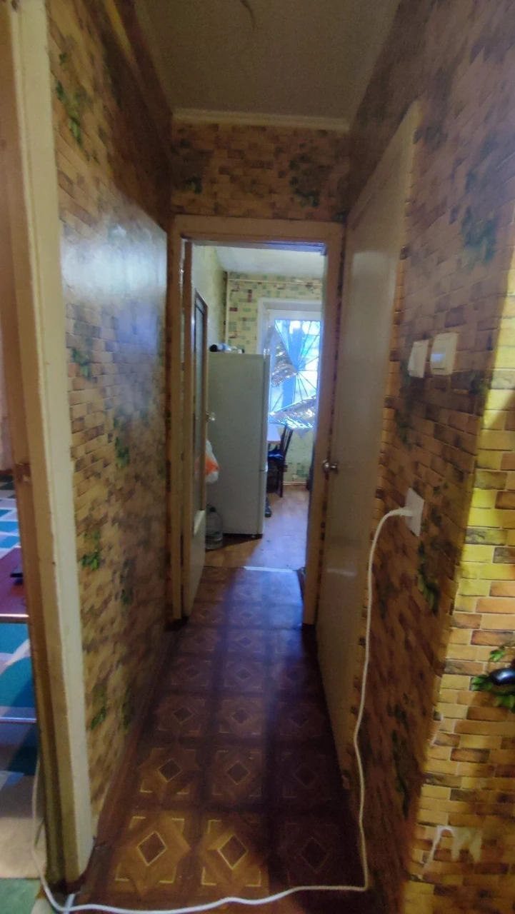 1-room apartment in Sevnog, non-corner, everything nearby