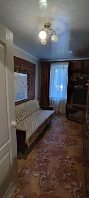 Продается 4-х комнатная квартира. Кольцо 129 квартала. Є-від