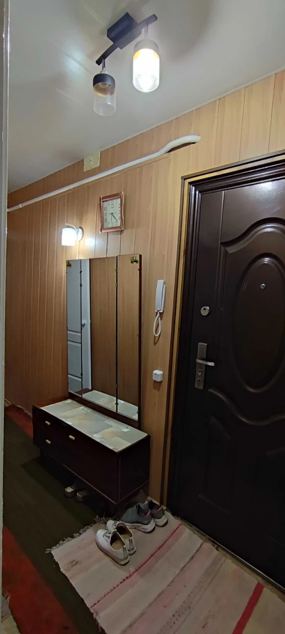 Продается 4-х комнатная квартира. Кольцо 129 квартала. Є-від