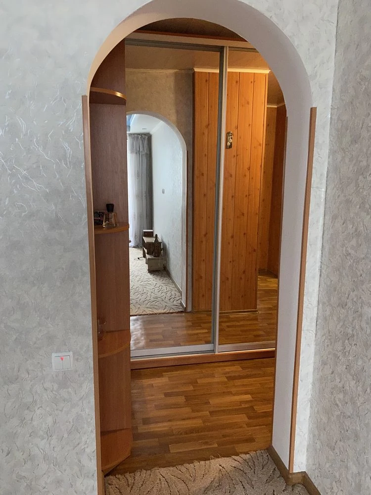 Selling apartment in Ingul'