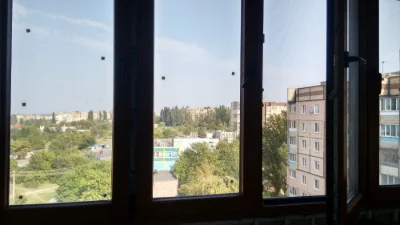 For sale is a 3-room apartment on Artem, Balakina (Pavla Glazo)