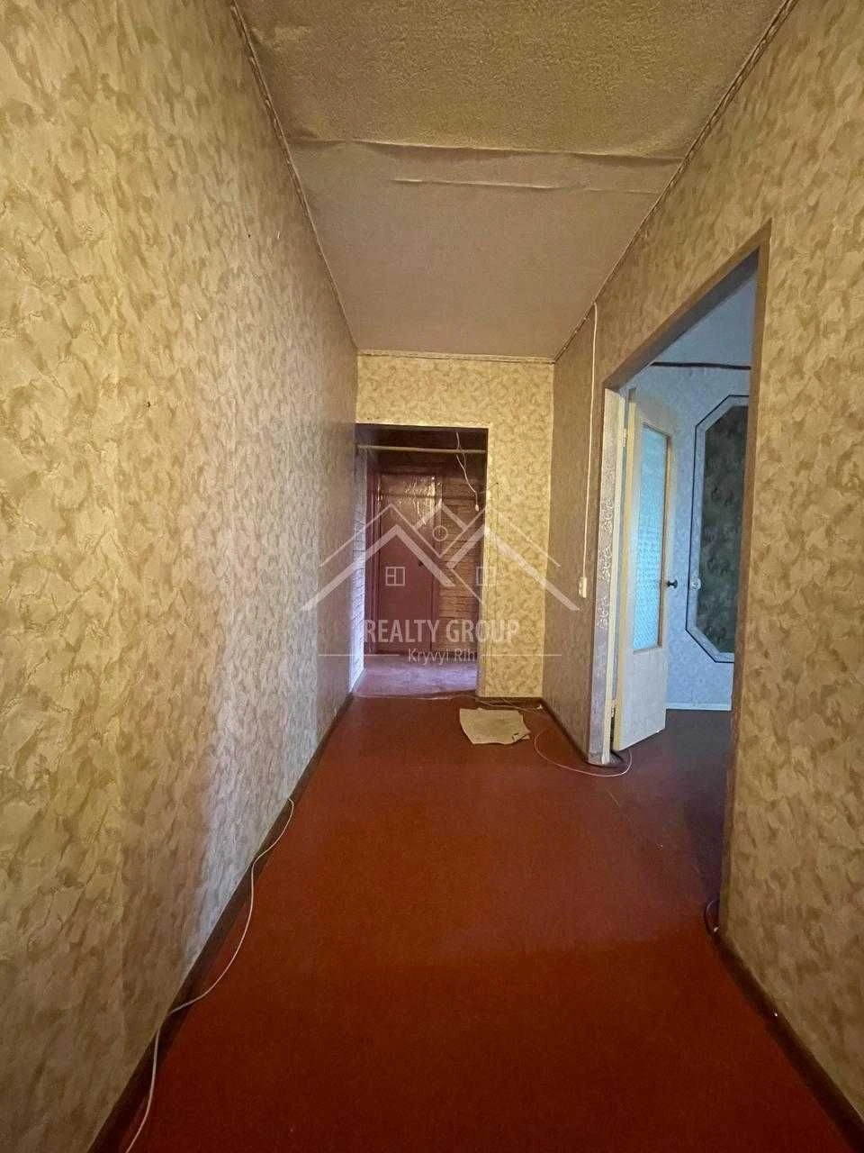 Sale of a 3-room apartment on Sichnoho-1 (Boulevard European)
