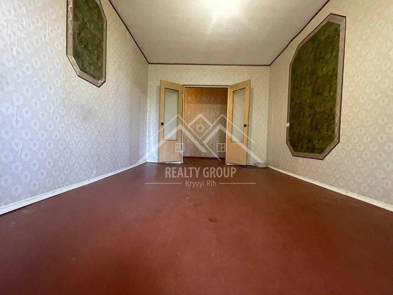 Sale of a 3-room apartment on Sichnoho-1 (Boulevard European)