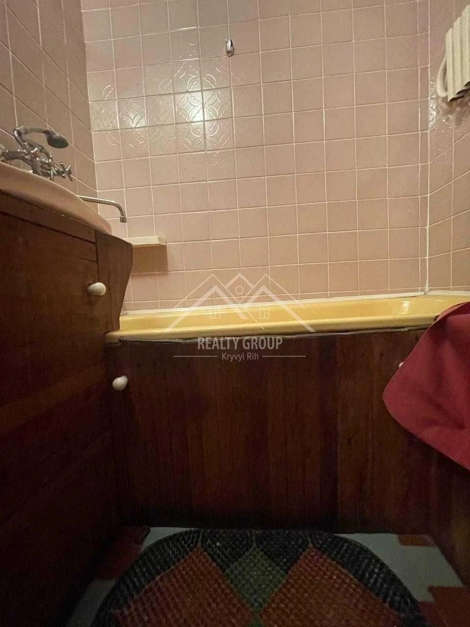 Sale of a 3-room apartment on Sichnoho-1 (Boulevard European)