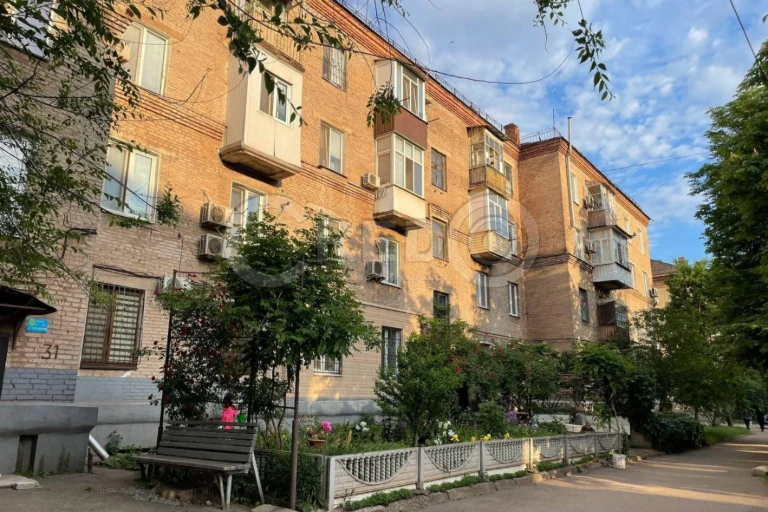 Продаж 3-кімнатної квартири, 97 Квартал