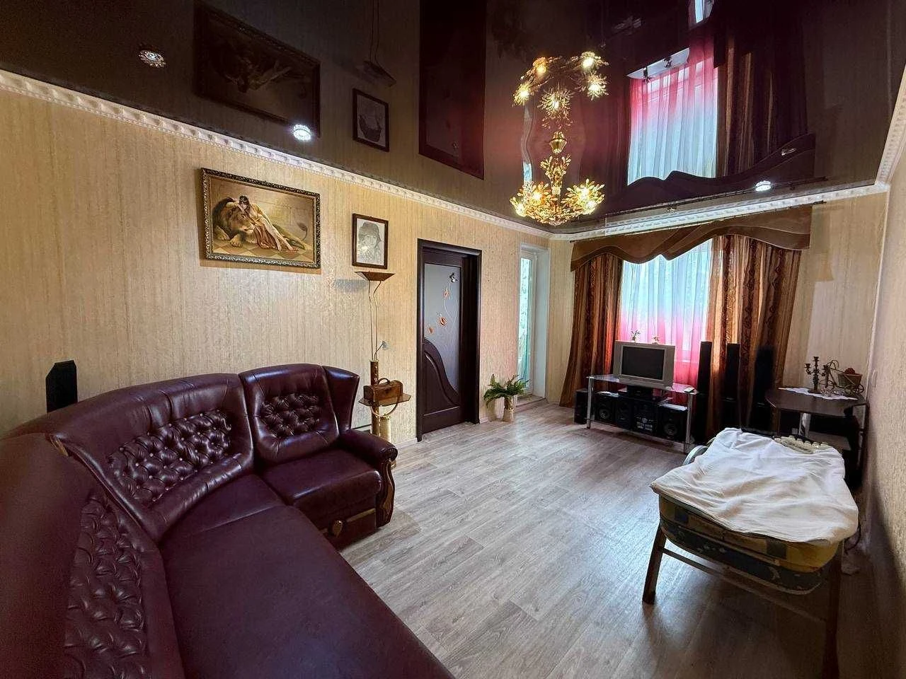 3-Bedroom Apartment for Sale on Sonichna