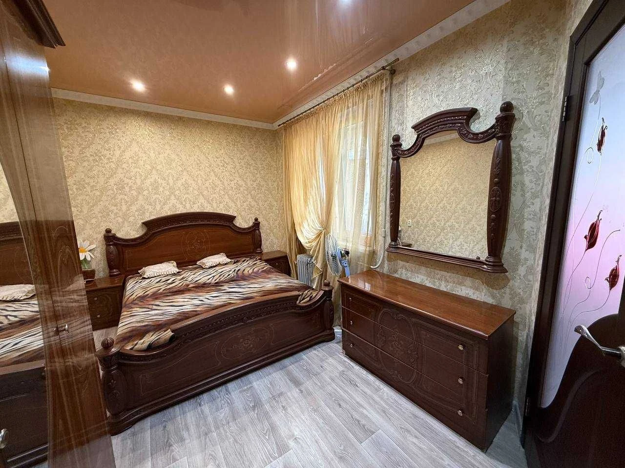 3-Bedroom Apartment for Sale on Sonichna
