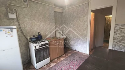 Sale of 2-room apartment on 5 Zarichne