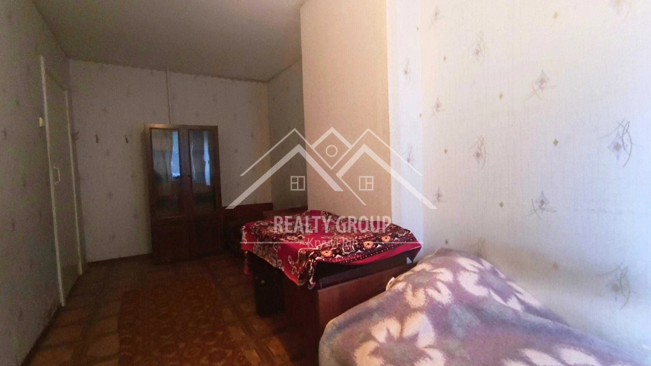 Sale of 2-room apartment on 5 Zarichne