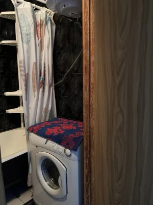 For Sale: 4-room apartment on Yubileyne Street