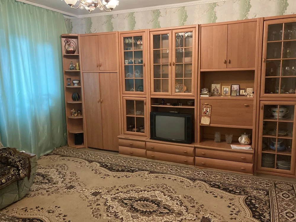 Apartment for sale: 3 rooms, Vesbretskogo-2