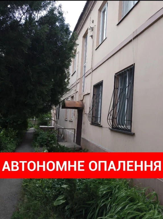 Spacious 3-bedroom Apartment in a Historic Building (73 sq m)