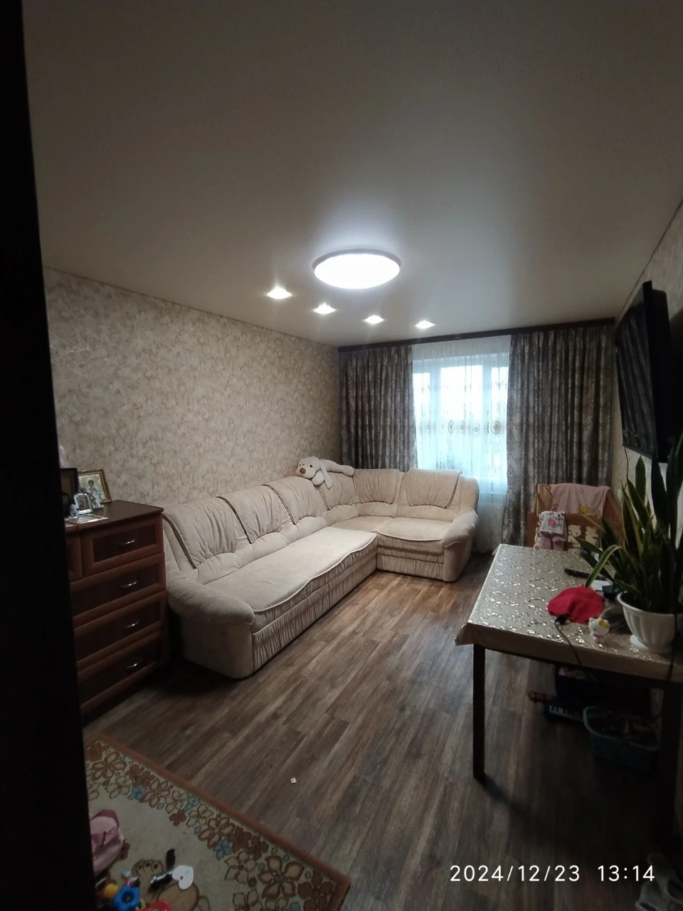 For Sale: Apartment in Dolgintsevsky District