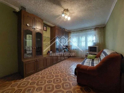 Sale of a 3-room apartment in the Metelurgichnyi district on вул. V. Mateuswicha