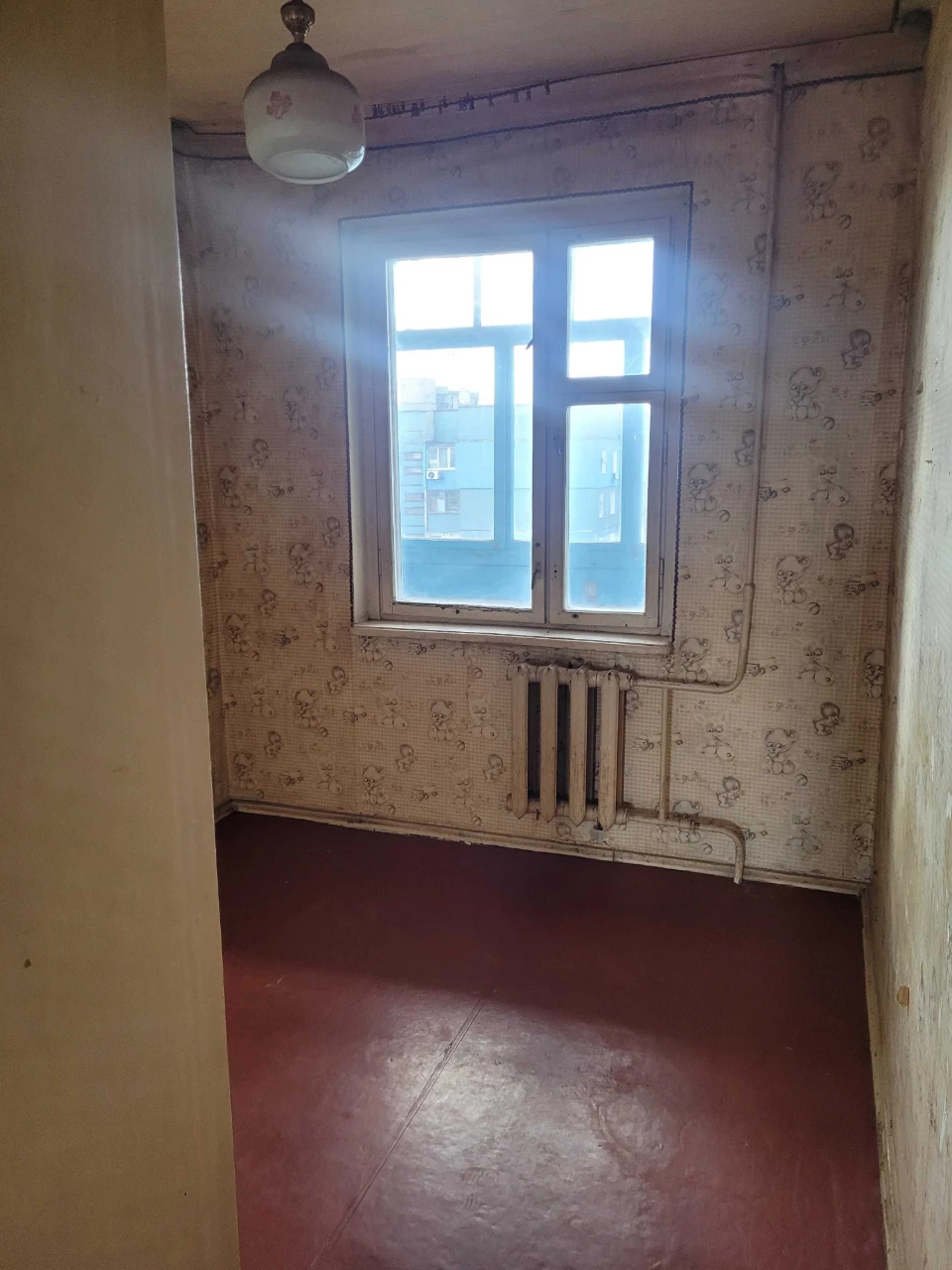 Продам 3-х комнатную квартиру, район Ласточка. Торг