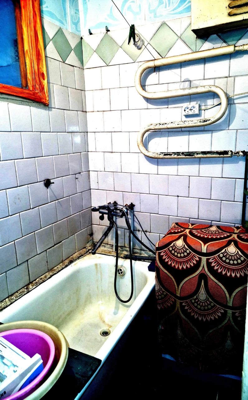 For Sale: 3-bedroom apartment in Kryvyi Rih, Inhulets. Owner