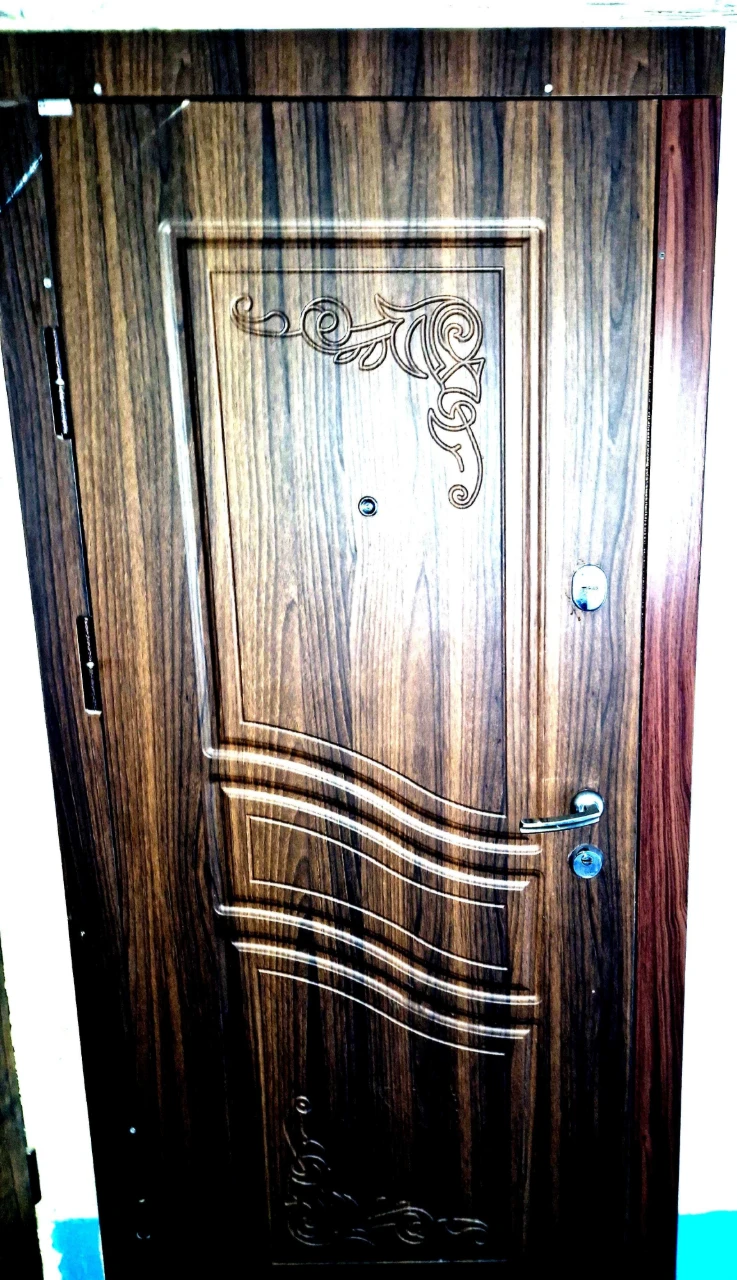 For Sale: 3-bedroom apartment in Kryvyi Rih, Inhulets. Owner
