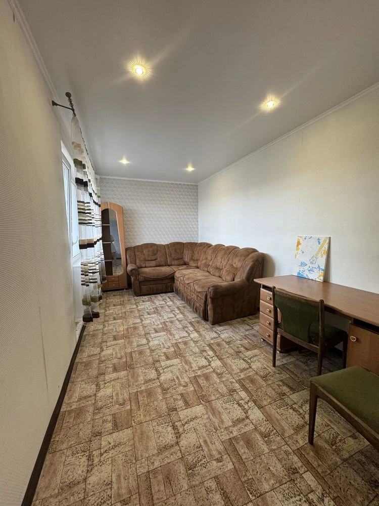 Sale of a 3-room apartment, in the Saksaqanskom district (municipality of Gornjatski)
