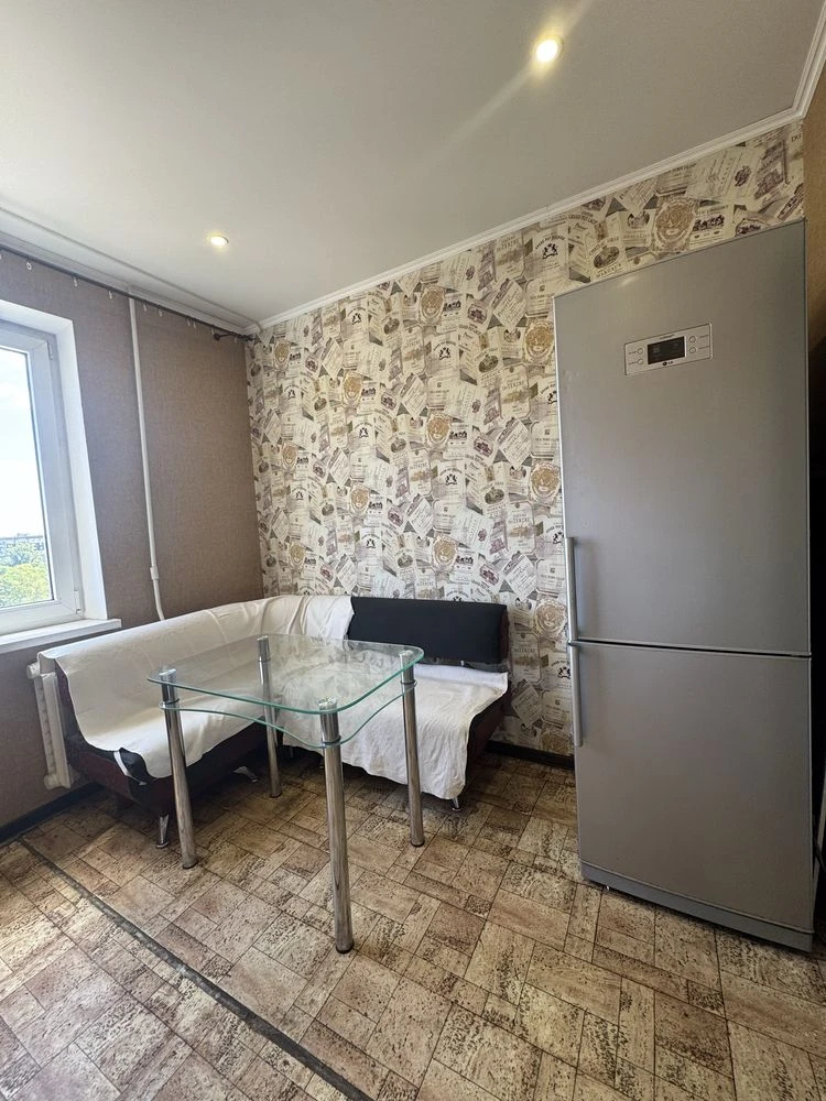 Sale of a 3-room apartment, in the Saksaqanskom district (municipality of Gornjatski)