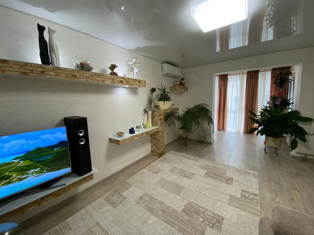 3-room Apartment!