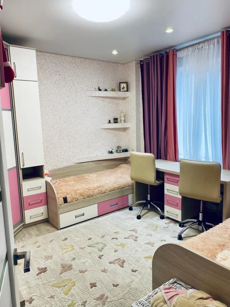 3-room Apartment!