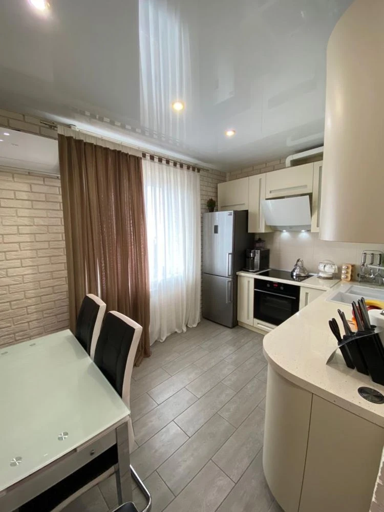 3-room Apartment!