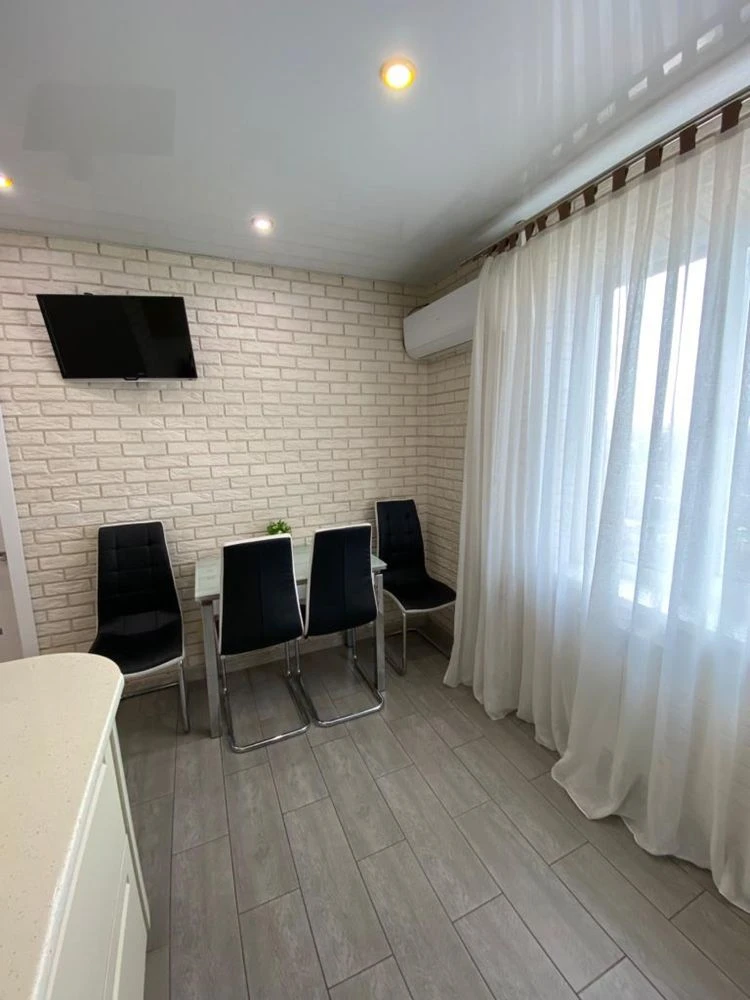 3-room Apartment!