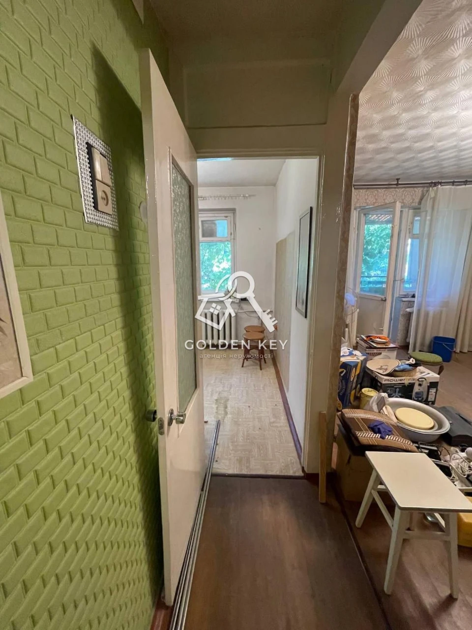Sale of a 3-room apartment on Armavirska Street.