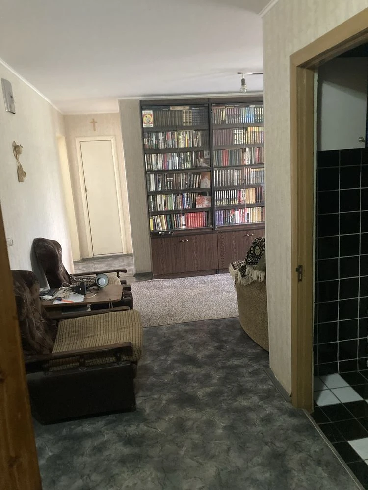 3-bedroom apartment for sale on Post Street