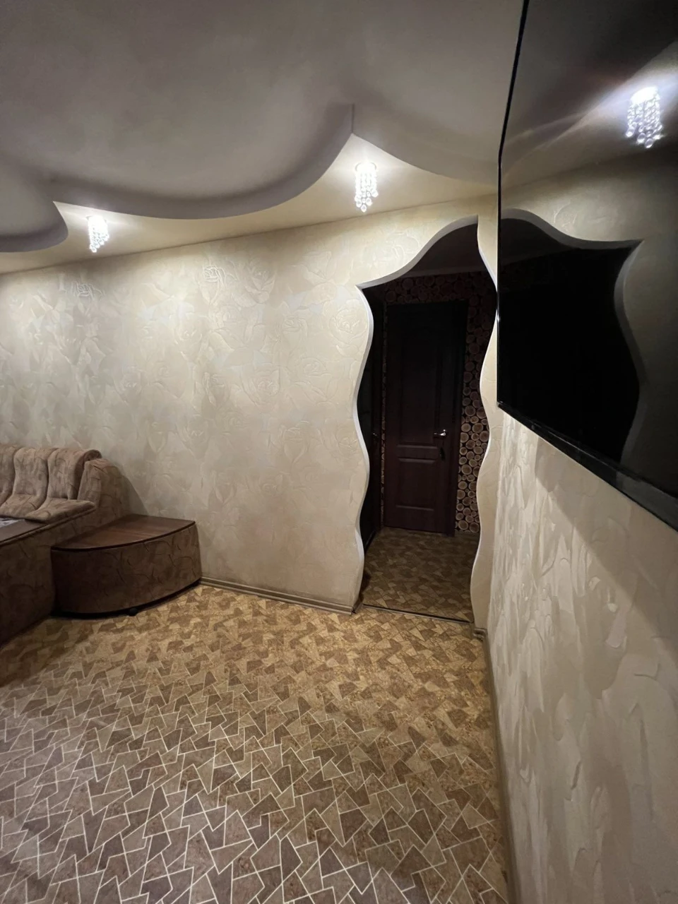 Apartment for sale, 3 rooms, Mirovich Street 7
