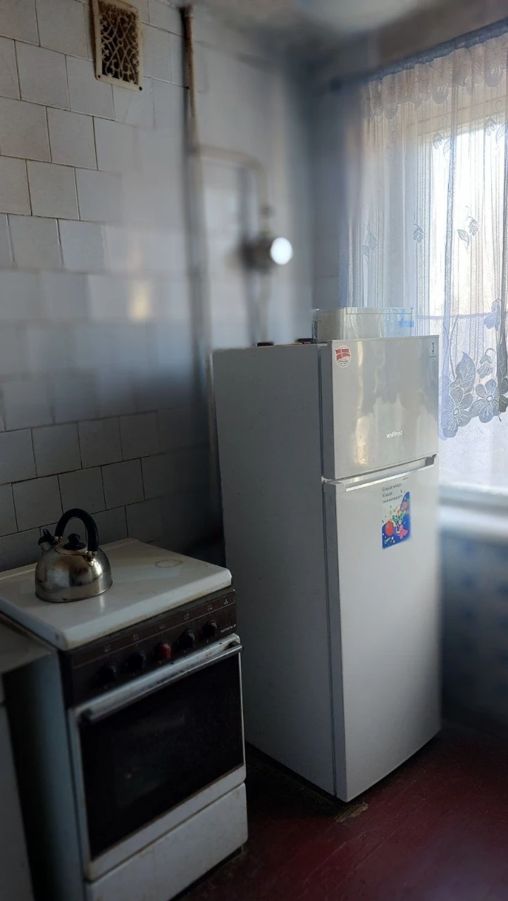 Three-bedroom apartment on Karbyshev Street 9