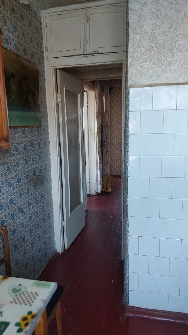 Three-bedroom apartment on Karbyshev Street 9