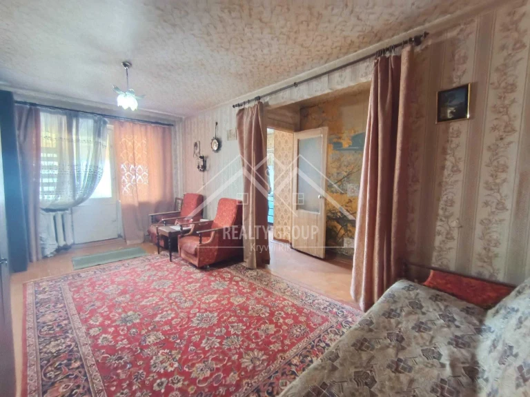 Sale of a 3-room apartment near the Central Market