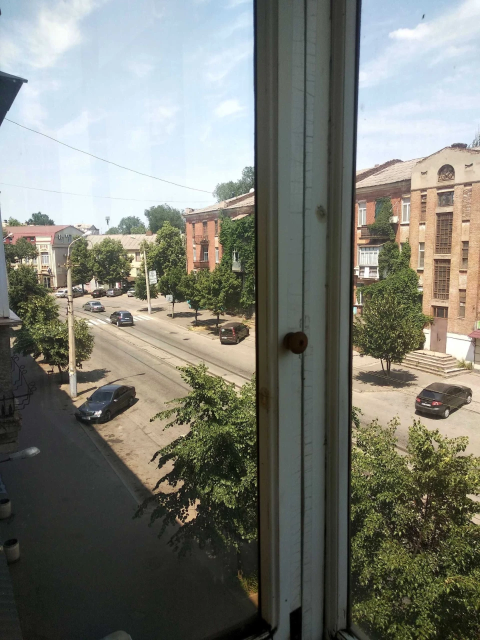 Apartment for sale, (3 rooms, Stalinist building, center)