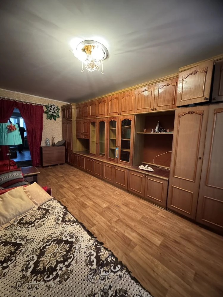 For Sale: 3-room apartment on Mira Avenue - Dzerzhinka.