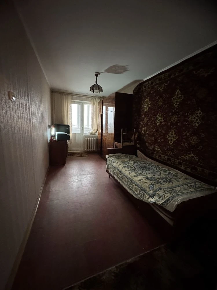 For Sale: 3-room apartment on Mira Avenue - Dzerzhinka.